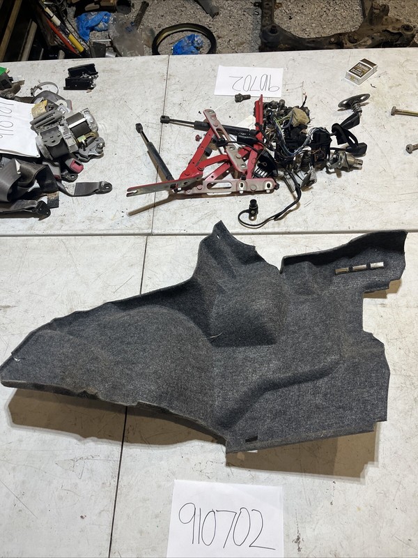 BMW OEM E36 CONVERTIBLE PASSENGER RIGHT TRUNK LINER MAT CARPET GRAY 8119104