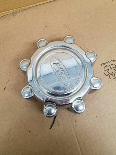 F250SD1999 Center Cap Wheel 252111
