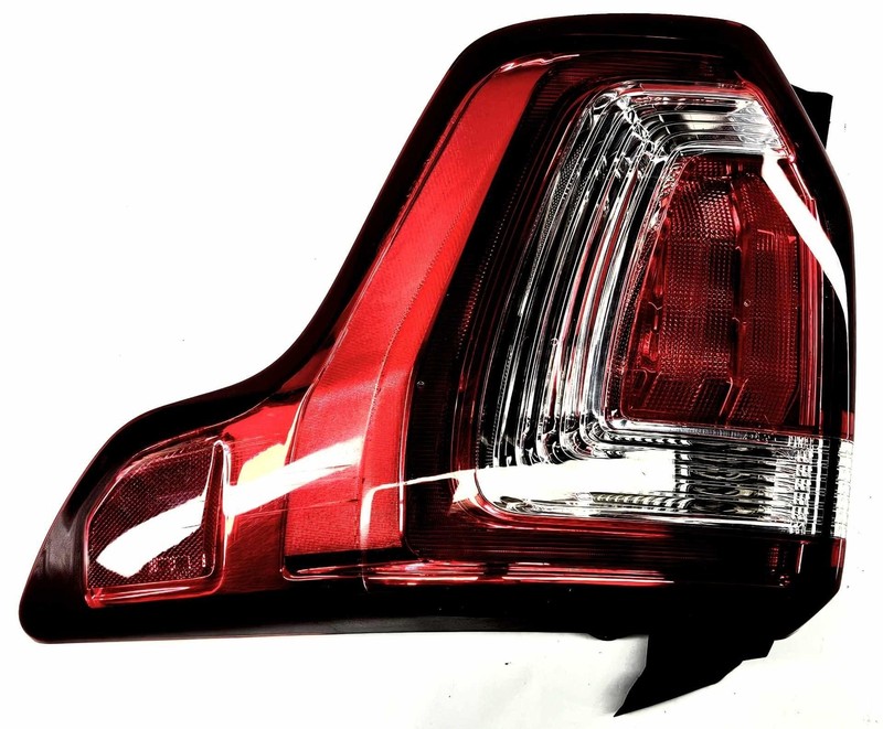 2016-2019 Ford Explorer Right Passenger Side RH Tail Light Lamp Assembly OEM