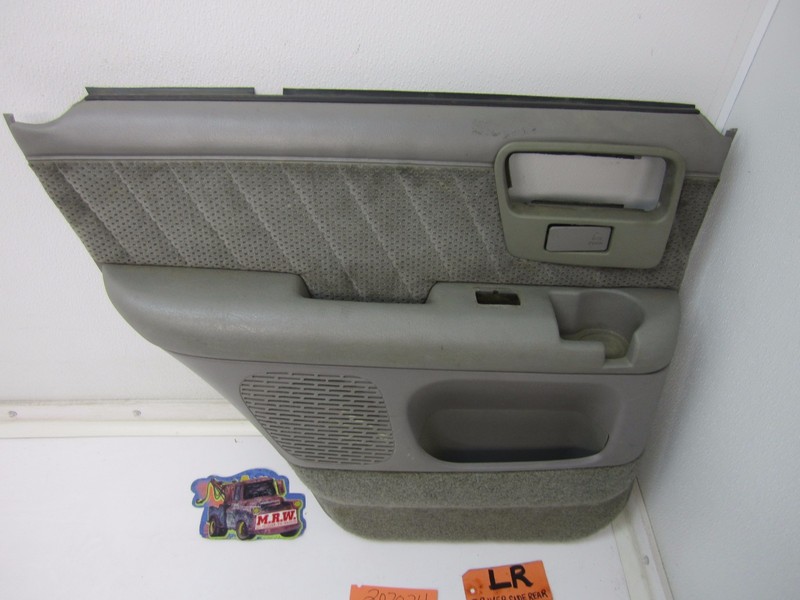 DOOR PANEL LEFT REAR INTERIOR TRIM L LH BACK 95-97 S10 BLAZER S15 JIMMY BRAVADA
