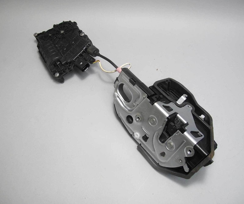 2011-2016 BMW F10 5-Series Right Rear Soft-Close Automatic Door Latch Lock OEM