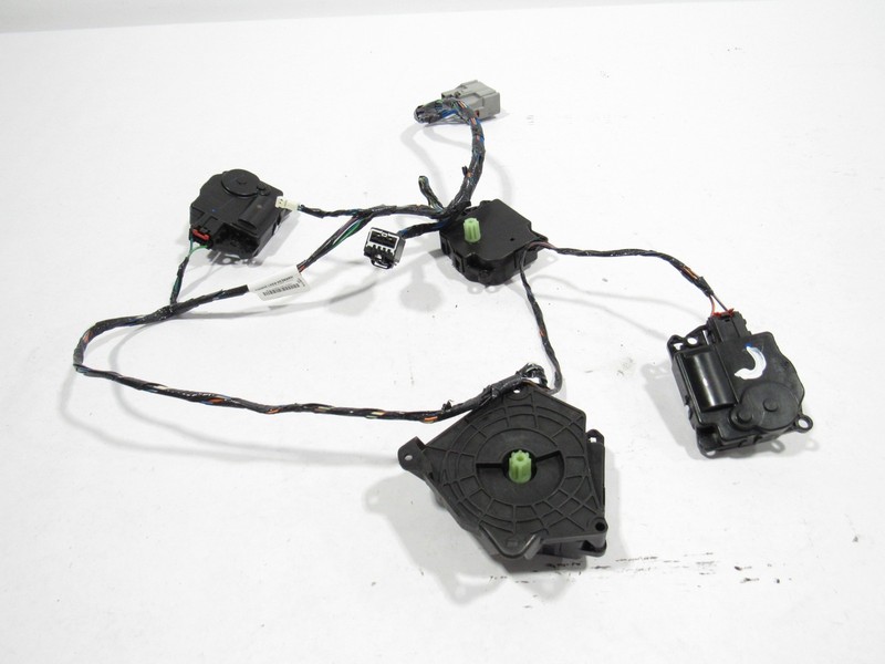 14-19 Maserati Quattroporte 2016 HVAC Dashboard Cabin Heater Motor W/ Wire ;:A