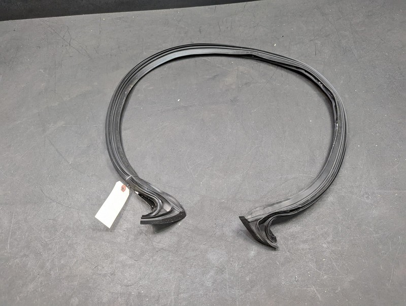 Convertible Top Cover Weatherstrip 2018 BMW 430i 51767295228 2017 2019 2020