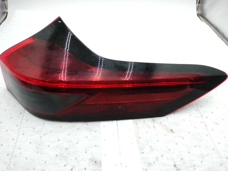 2023 Nissan Rogue Right Tail Light Assembly Grey 710776 Used 24K Miles
