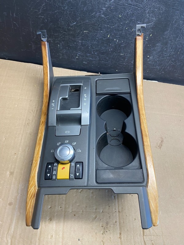 2006-2009 Land Rover Sport Center Console Control Shifter Cup Hol Trim AD7255 DG