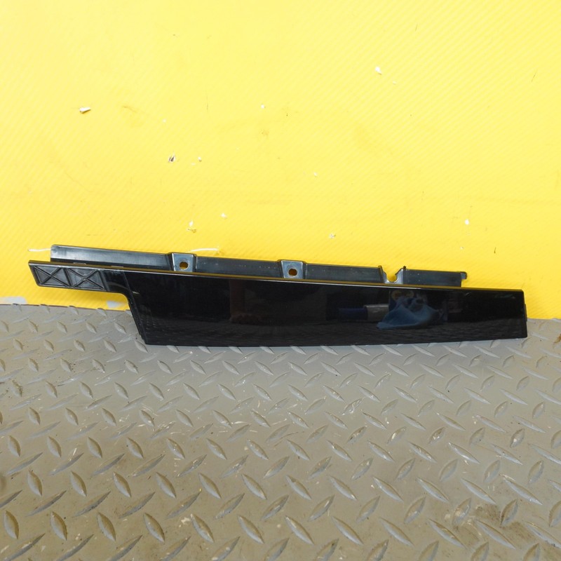 2023-2025 DODGE HORNET FRONT LEFT SIDE DOOR WINDOW REARWARD APPLIQUE MOLDING OEM