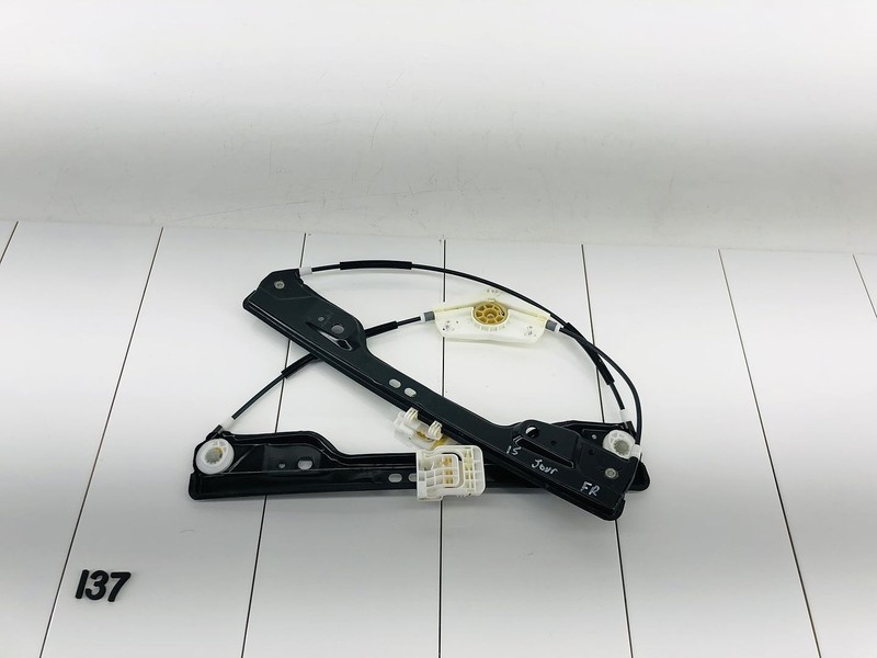 09-20 DODGE JOURNEY FRONT RIGHT PASSENGER SIDE DOOR WINDOW REGULATOR OEM