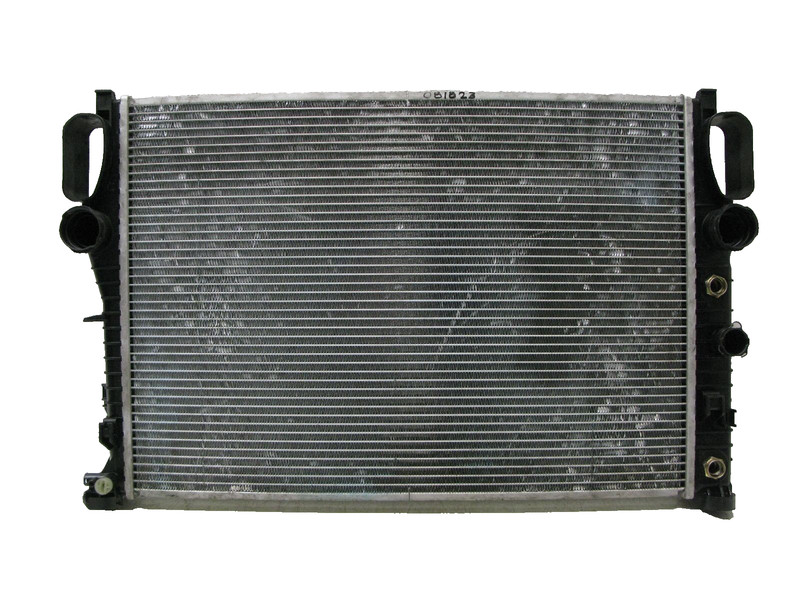 💚 03-09 Mercedes W211 E320 E350 Engine Motor Cooling Radiator 2115000102 OEM