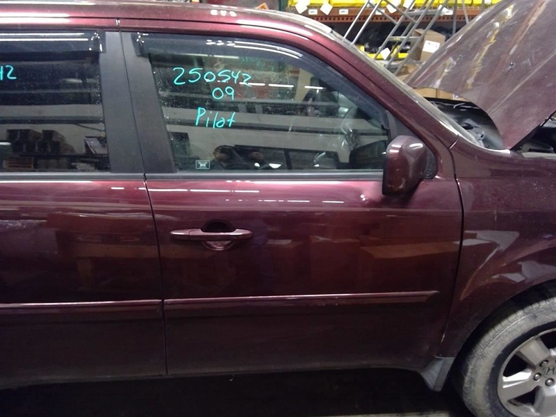 Passenger Right Front Door Electric Fits 09-15 PILOT 1721691