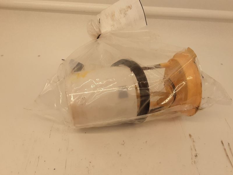 Fuel Pump Assembly Sedan In Tank 2.0L Diesel Fits 09-14 JETTA 2183805
