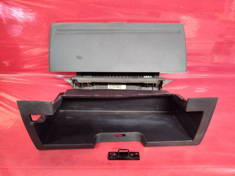 2013-2020 Dodge Ram Right Passenger Dashboard Upper Glovebox Door Bin Assembly