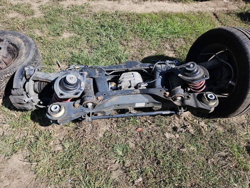 12-15 Chevy Camaro 3.6 Automatic Rear Carrier Crossmember Suspension