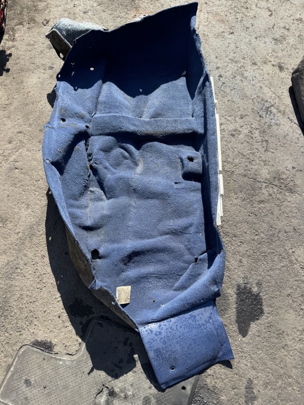 02-03 Honda S2000 Right Floor Mat Carpet Blue 83302-S2A-A02ZC OEM
