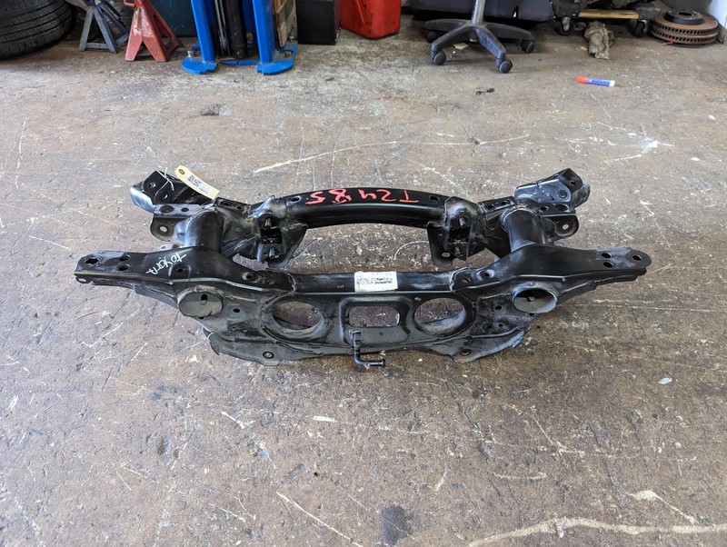 Rear Crossmember 2018 Toyota RAV4 51206-78010 2013 2014 2015 2016 2017