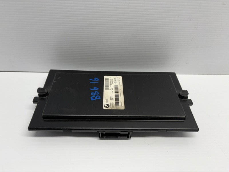 2006–2008 BMW 325i E90 FRMFA Footwell Light Control Module OEM 61356988000-01