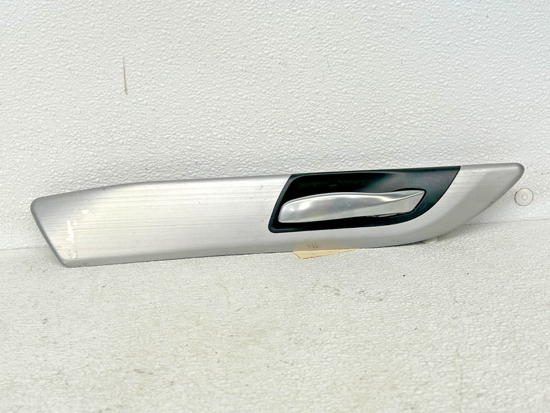 ⭐2009-2016 BMW Z4 FRONT RIGHT PASS INTERIOR DOOR HANDLE W/ TRIM OEM LOT2596