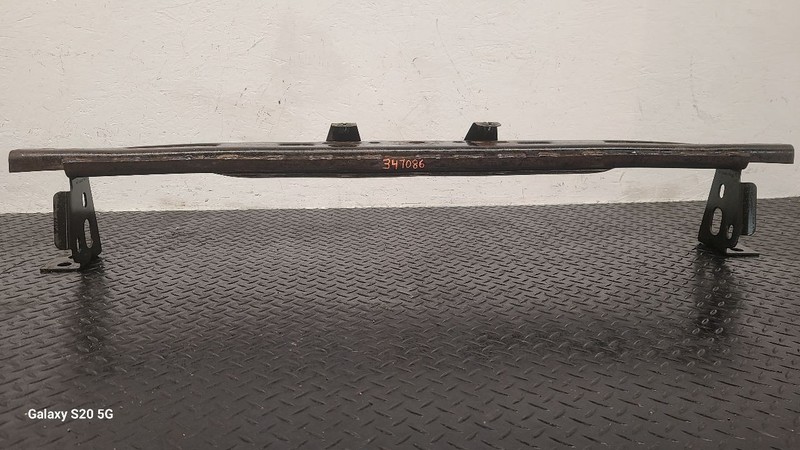 00-06 Chevrolet Tahoe Rear Bumper Reinforcement OEM 15154375