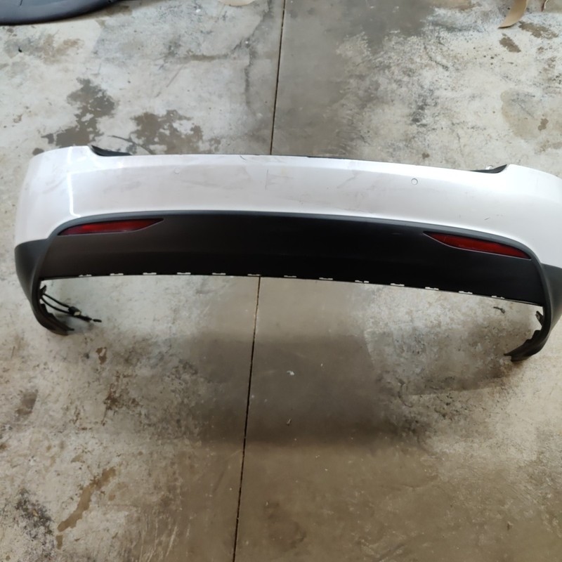 16-20 OEM Tesla Model X Rear Bumper Cover White Park Sensor Holes Assy N-24146