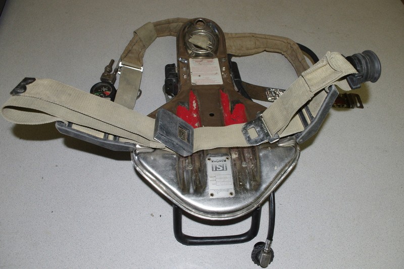 Magnum ISI SCBA Backpack Unit International Safety Instruments *FREE SHIPPING*