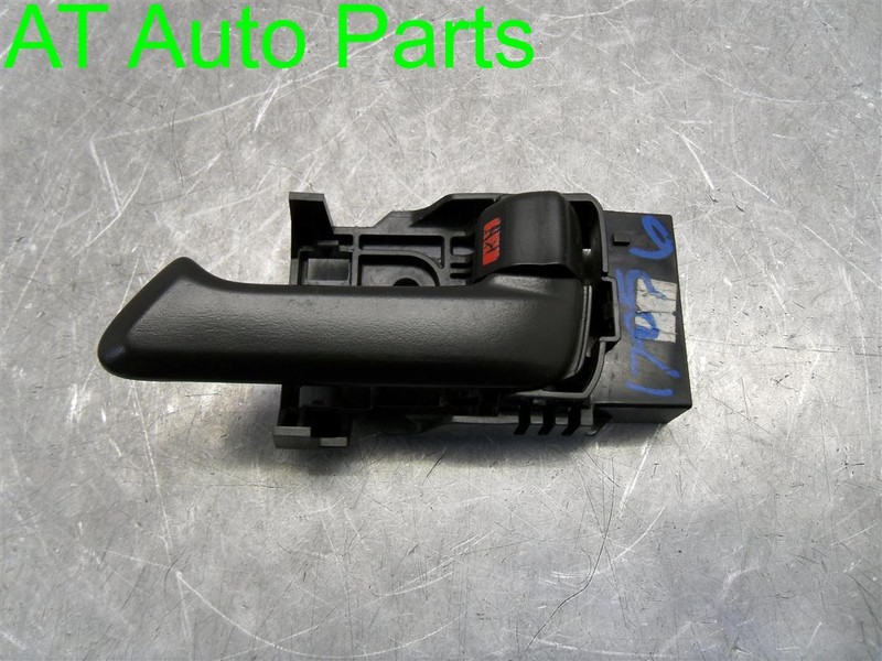 2006 GMC CANYON RIGHT PASSENGER FRONT INTERIOR INNER DOOR HANDLE OEM 229.GM9B06