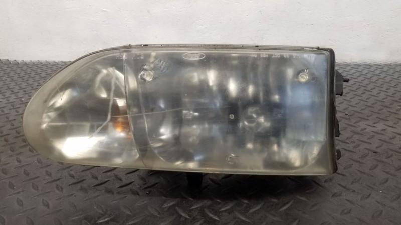 99-00 Nissan Quest Right Passenger Headlight Assembly OEM B6010-7B000