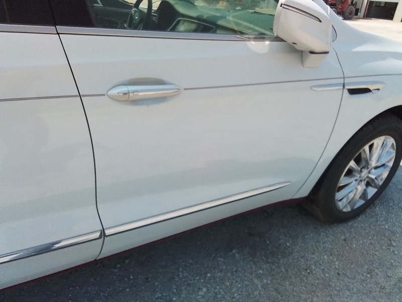 Passenger Right Front Door Fits 18-23 ENCLAVE 3493808