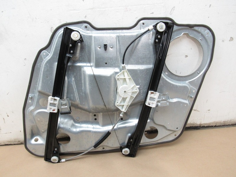 Mercedes R350 W251 2011 Front Left Driver Door Window Regulator Motor 06-13 *