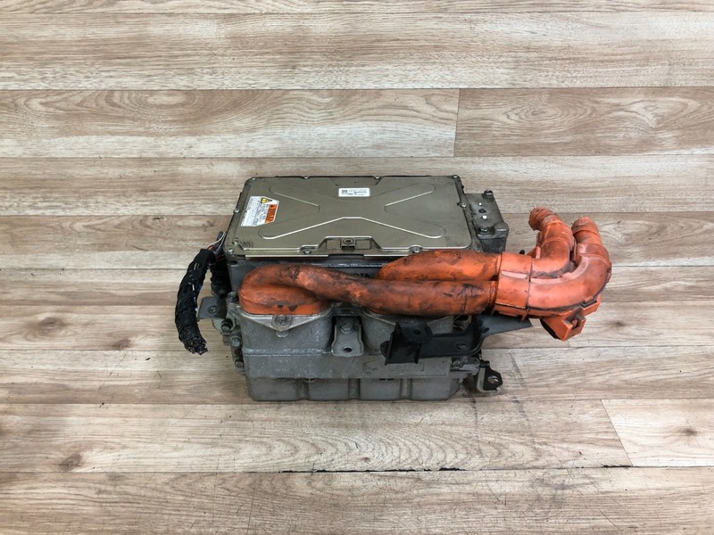 LEXUS GS450 GS450H OEM FRONT HYBRID DC INVERTER WITH CONVERTER 2007-2011 2