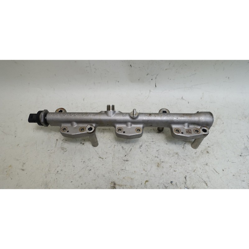 16-22 BMW F97 X3M F98 6-Cyl High Pressure Fuel Rail Front Cyls 1-3 OEM