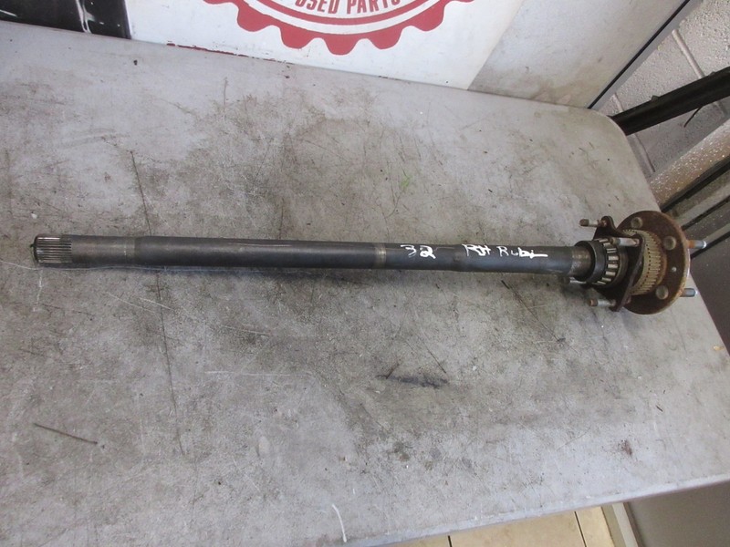 2018-2023 Jeep Wrangler JL Rubicon OEM 32 Spline R Passenger Axle Shaft 68401892