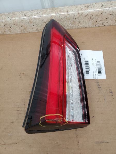 TERRAIN 2022 Tail Light 280779