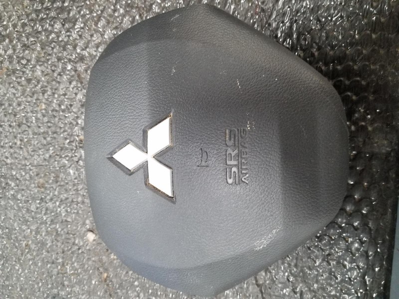 14-'15 MITSUBISHI OUTLANDER Left driver steering wheel Air Bag OEM