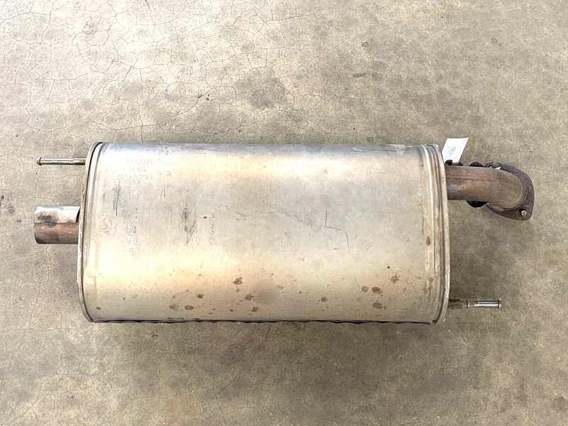 ⭐2010-2023 LEXUS GX460 REAR MUFFLER EXHAUST TAIL PIPE ASSEMBLY OEM LOT2450