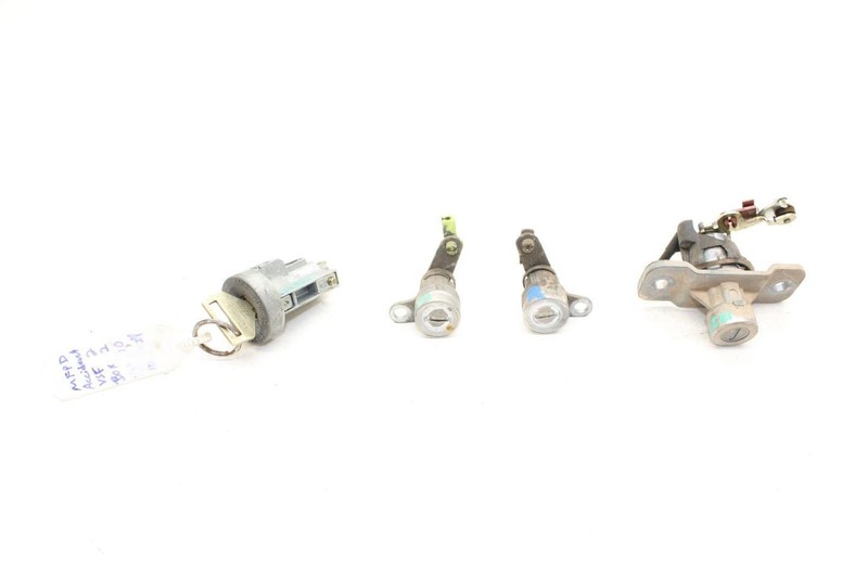 Ignition Switch With Key and Door Lock Cylinders Fits 86-89 MR2