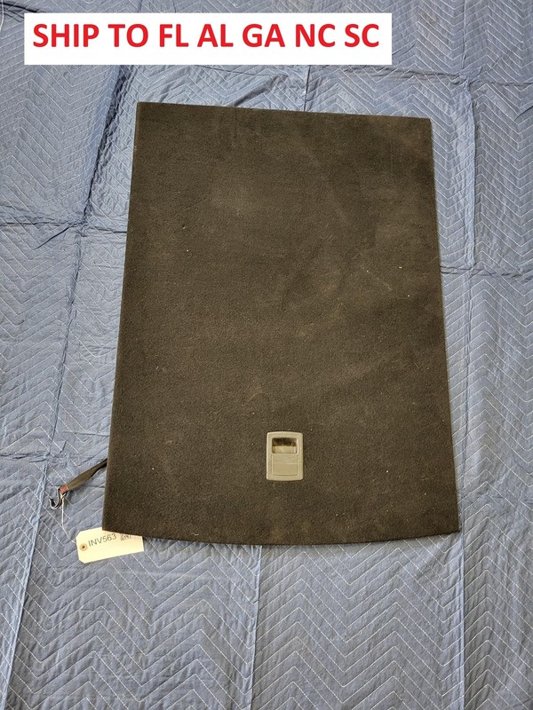 Used Oem Alfa Romeo Rear Trunk Cargo Floor Cover 1561294610 for 2017-19 Stelvio