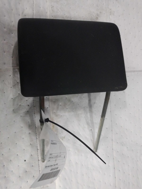 2010 Jeep Wrangler Passenger Headrest Black Used OEM Part NJ25-22289-563521