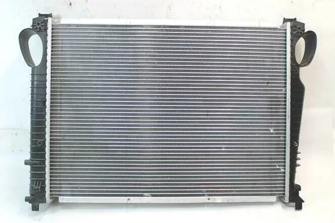 03-12 Mercedes R230 SL500 SL600 Engine Water Cooling Radiator A2305000303 OEM