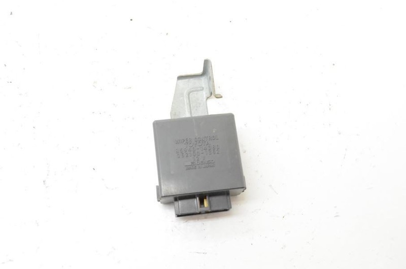 1986-1988 Toyota Supra MK3 7MGE Wiper Control Relay 85940-14080