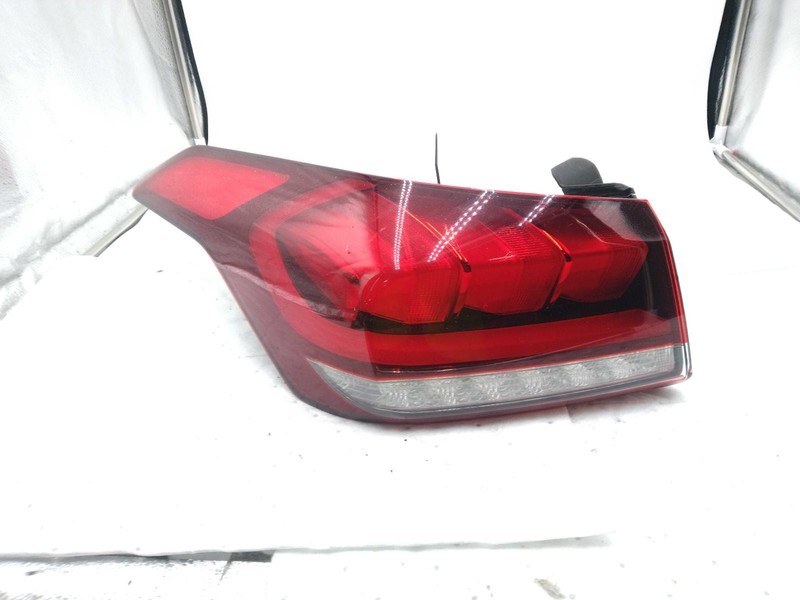 2018 Genesis G80 Left Tail Light Assembly Silver OEM 7884317 79K Miles