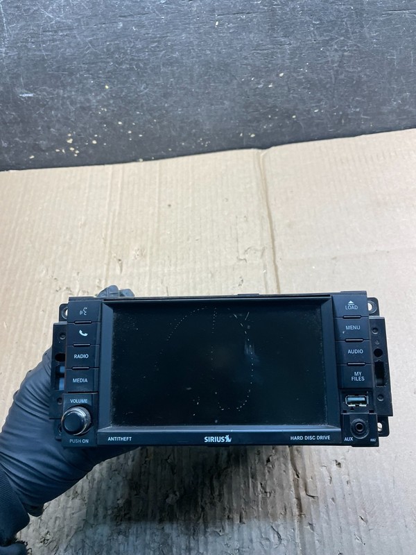 2008 2013 Jeep Dodge Chrysler Screen Display CD Player Satellite Radio X4143 DG