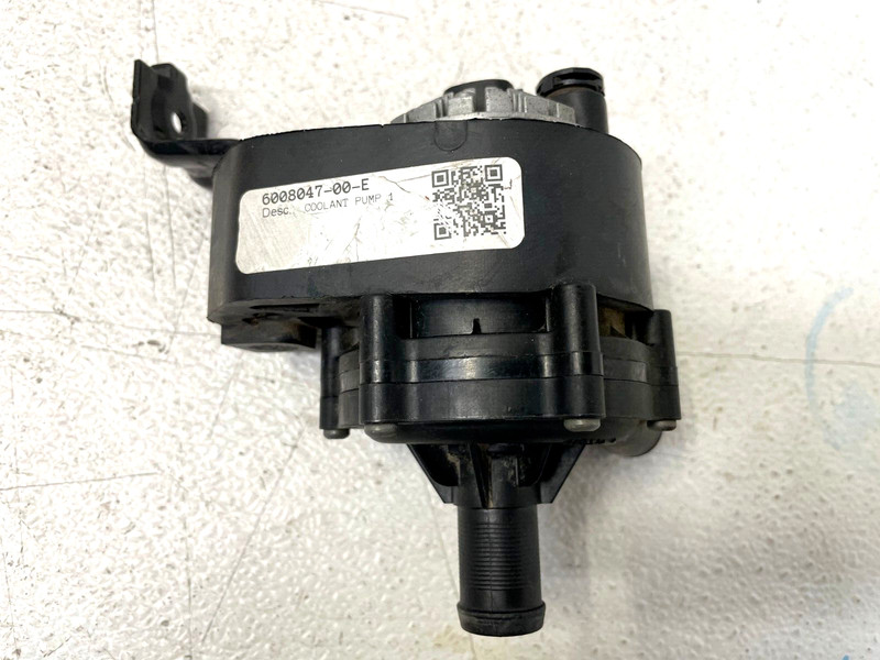 2012-2016 Tesla Model S Battery Cooling Auxiliary Water Pump W/Bracket OEM BTP1