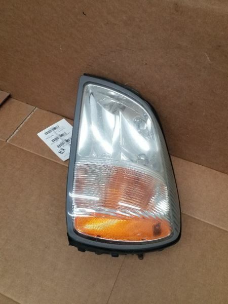 Driver Left Headlight Fits 00-02 DEVILLE 241343