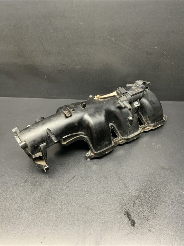 2014 - 2017 MASERATI QUATTROPORTE 3.0L INTAKE MANIFOLD 06700324890 OEM