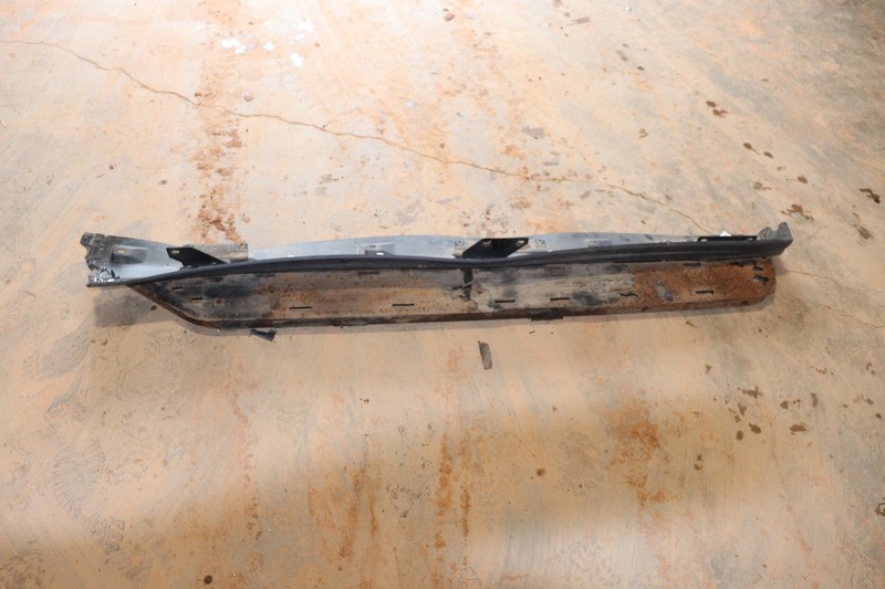 2010-2016 LAND ROVER LR4 LEFT DRIVER SIDE RUNNING BOARD STEP PLATE OEM