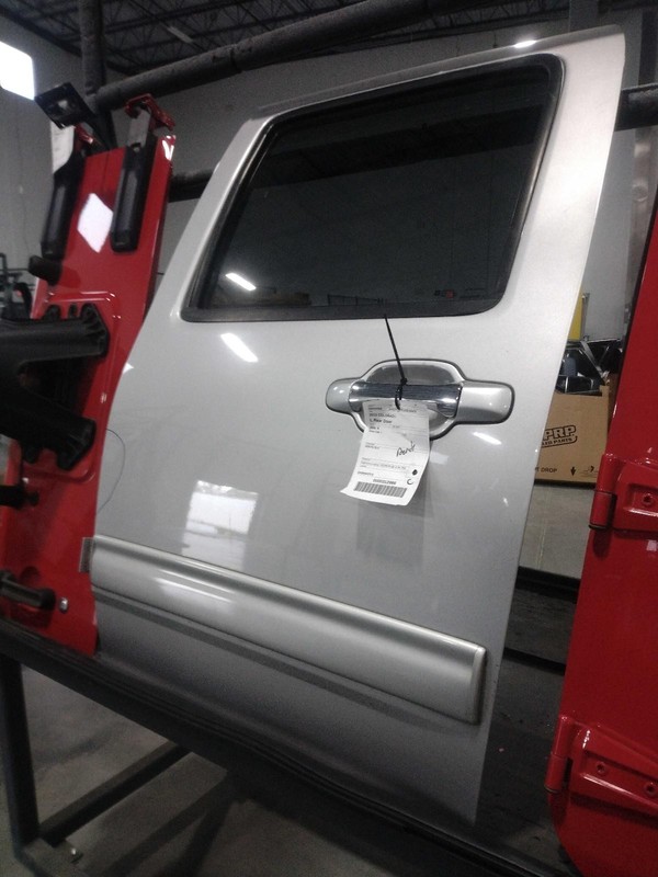 2012 Chevrolet Colorado Left Rear Door Silver Small Dent 151K Miles
