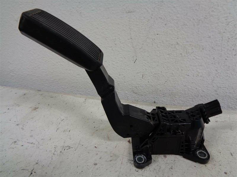2016 2017 HONDA PILOT EX-L LX EX ACCELERATOR PEDAL 17800-T2A-A01