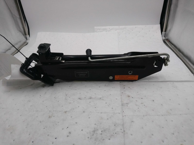 2011 Porsche Cayenne Floor Jack - Used, Grey, 215K Miles, OEM Part 5558860