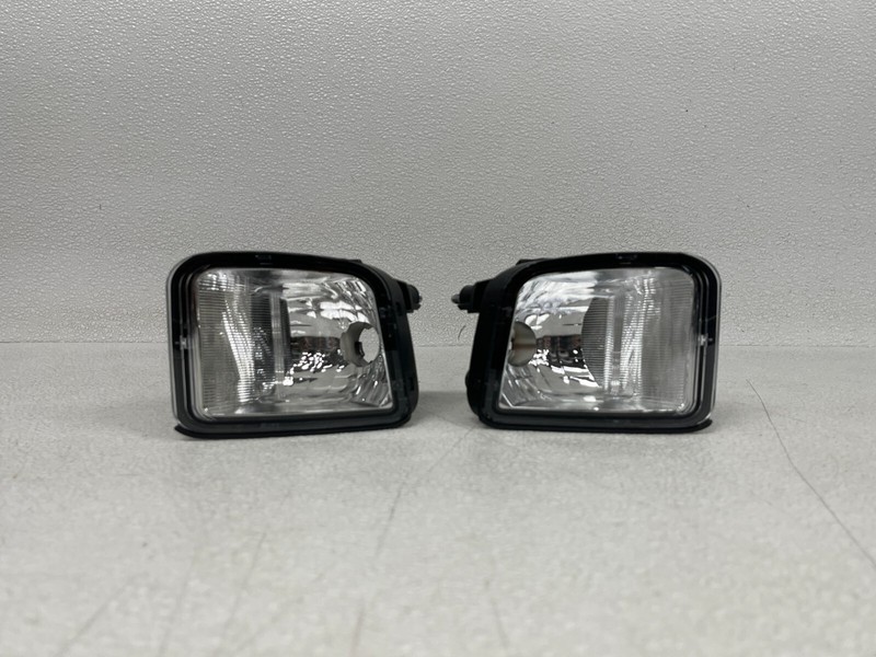 ⭐2015-2021 SUBARU WRX STI LEFT & RIGHT FOG TURN SIGNAL DAYTIME OEM LOT2551