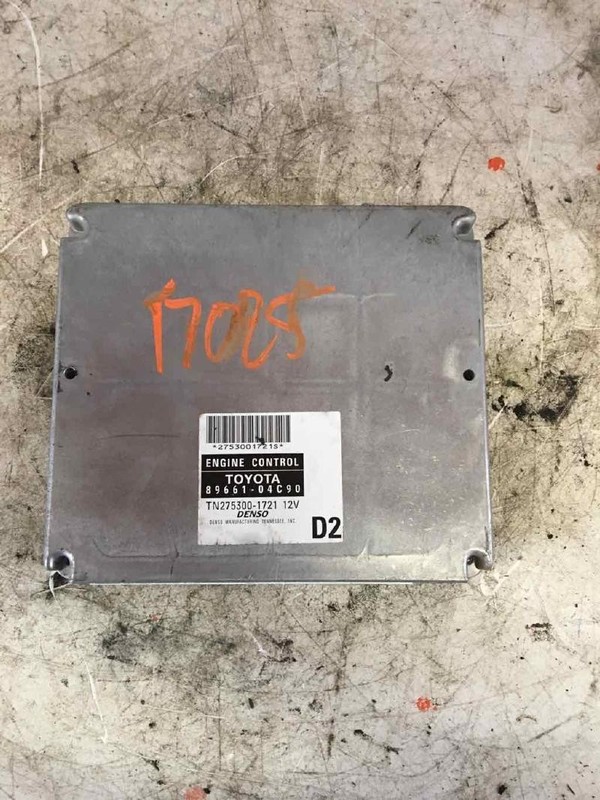 89661-04C90 TOYOTA TACOMA 08