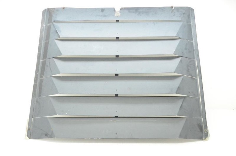 1982-1983 Datsun 280zx 2+0 Turbo MT Rear Black Louvers